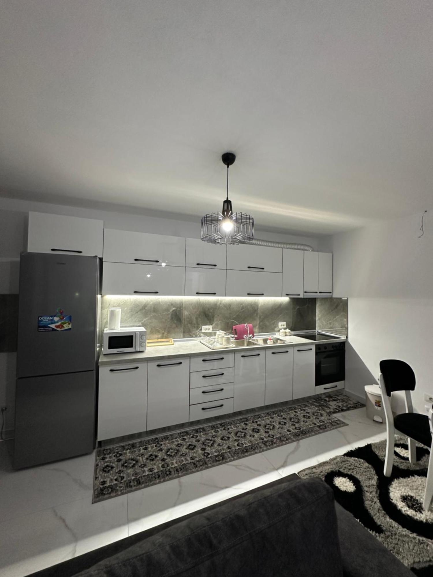 Elezi Apartment City Centre Tirana Exterior foto